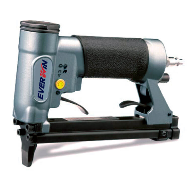 US7116A UPHOLSTERY STAPLER