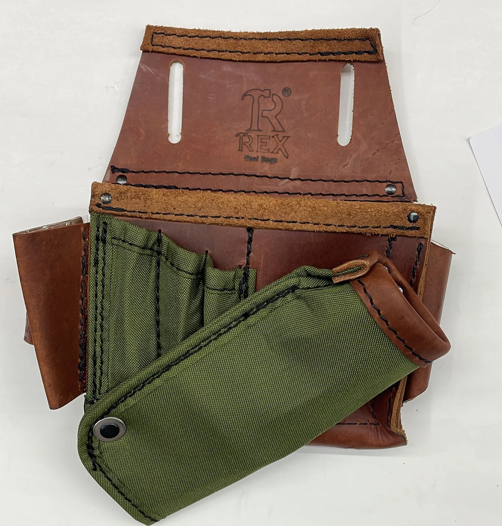 DWP REX POUCH FOR DRYWALL