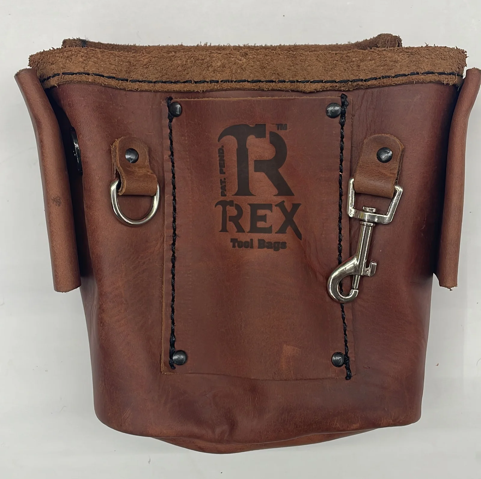 2B0C REX ORANGE POUCH